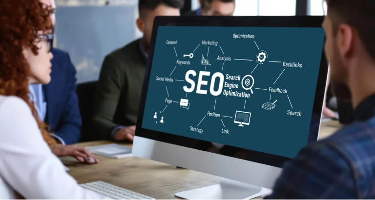 Écran de travail d'un consultant SEO
